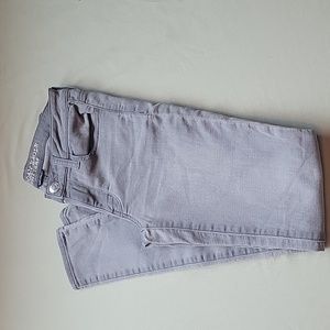 EUC American Eagle AE Skinnt Jeans/  Jeggings Super Stretch Grey Size 4.
